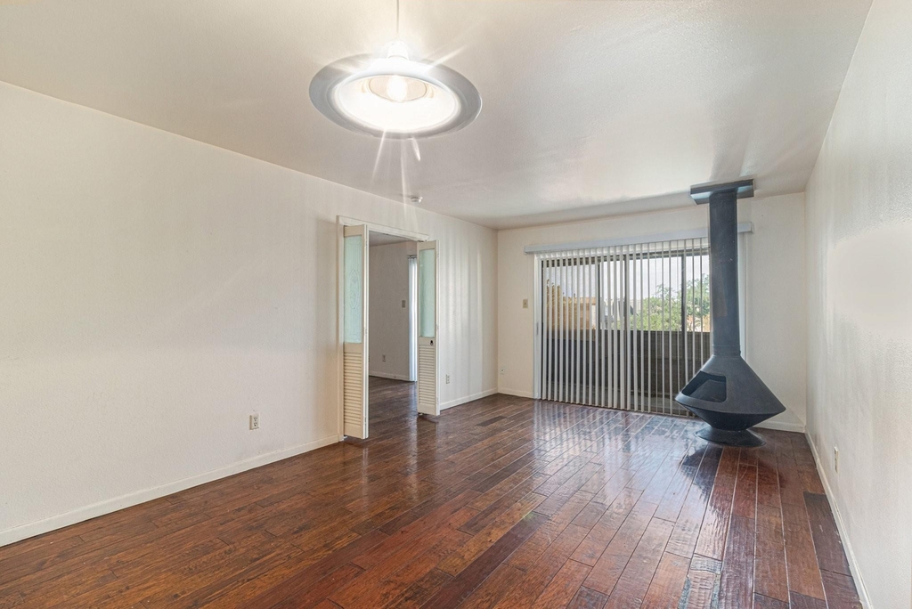 3045 Walnut Bend Lane - Photo 2
