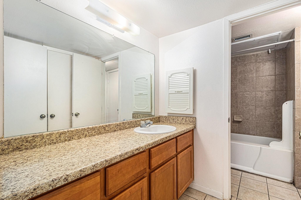 3045 Walnut Bend Lane - Photo 9