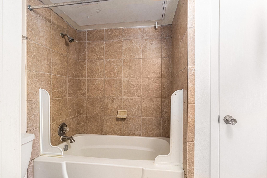 3045 Walnut Bend Lane - Photo 8