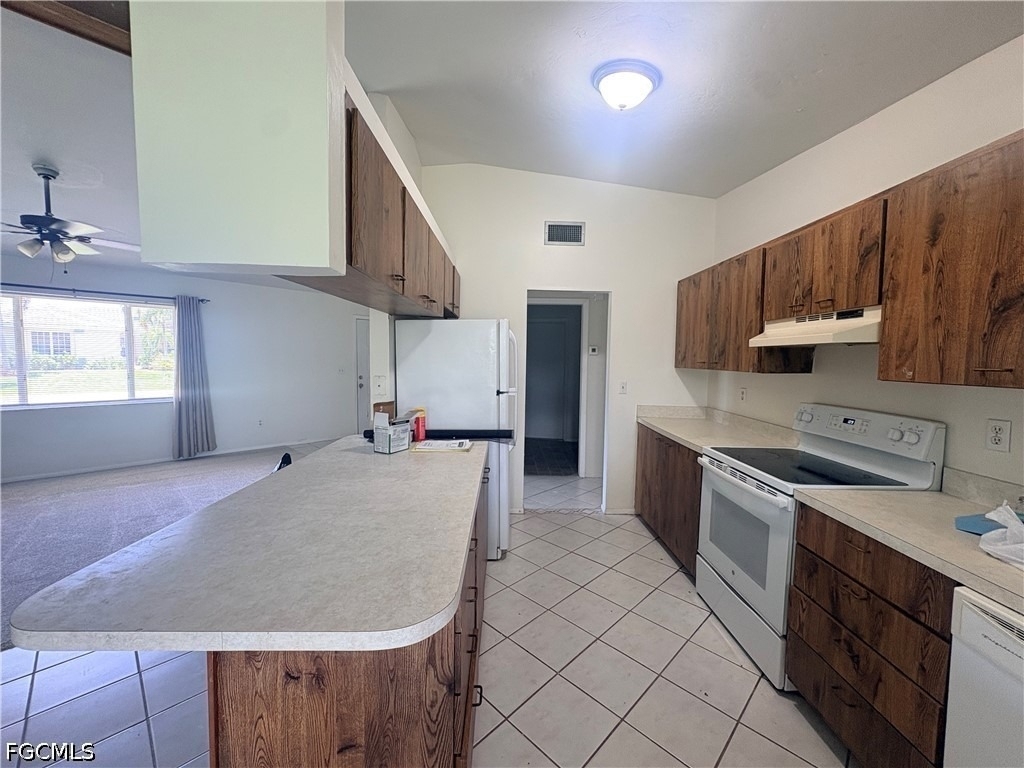 3709 Sw 1st Place - Photo 1