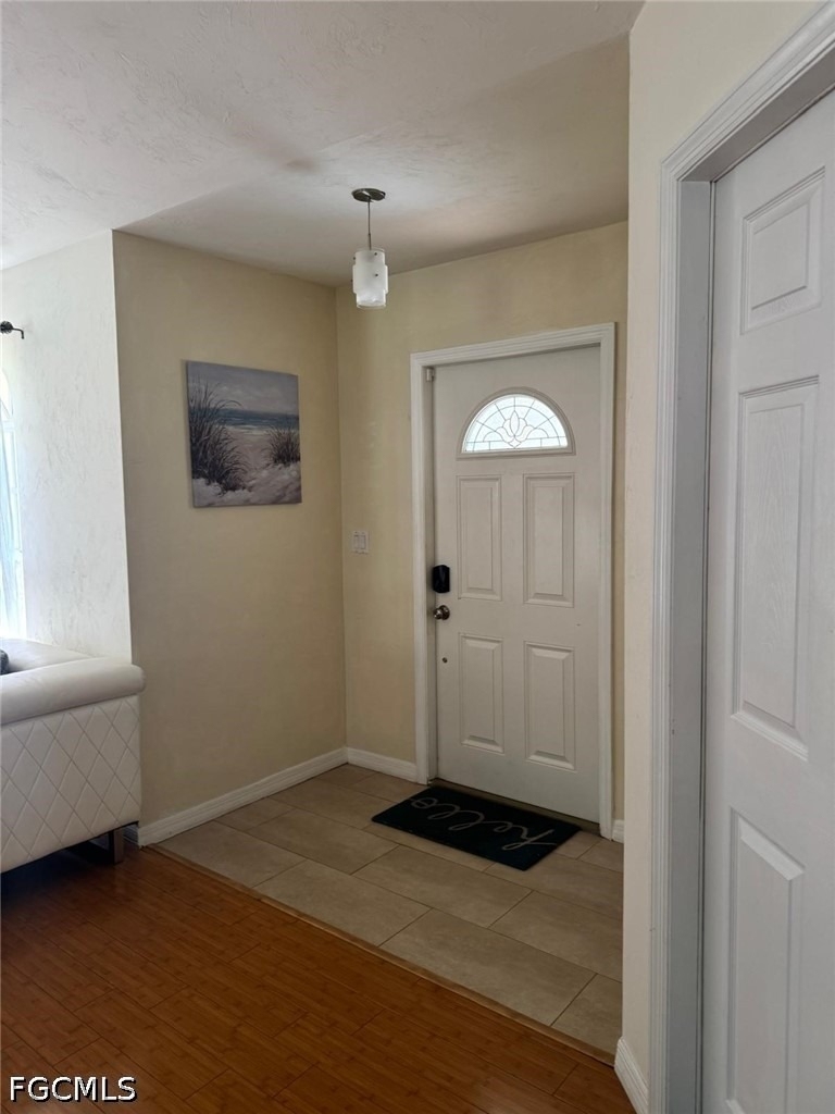 921 Jefferson Avenue - Photo 2