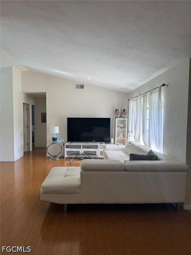 921 Jefferson Avenue - Photo 4
