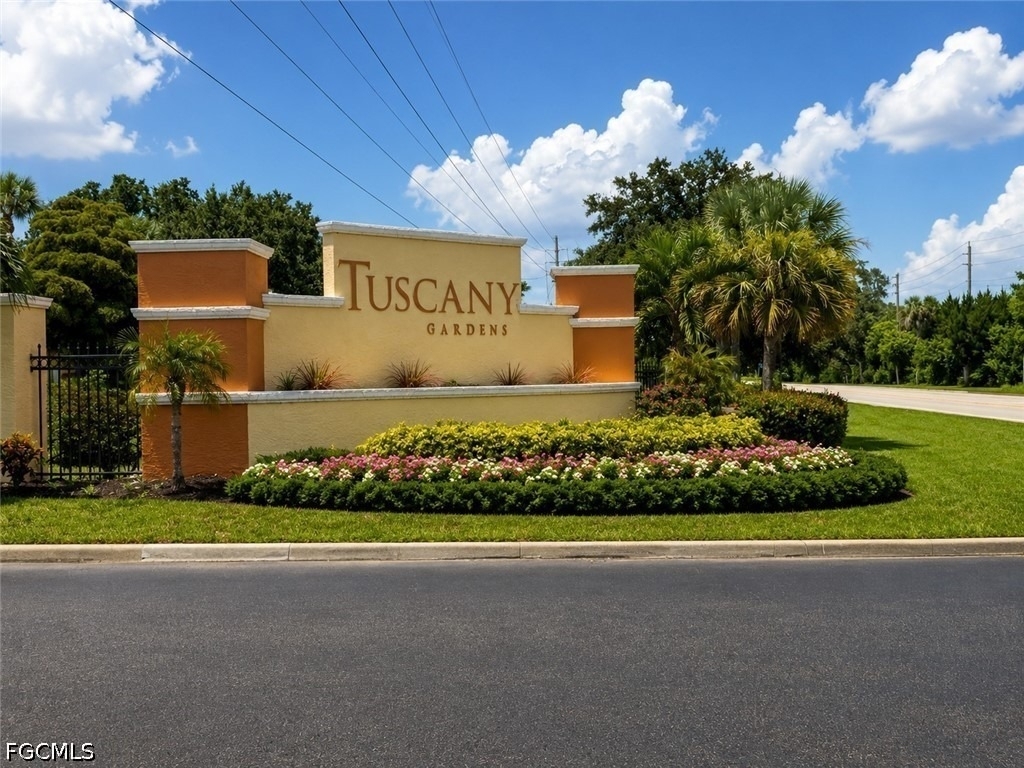 6490 Aragon Way - Photo 26