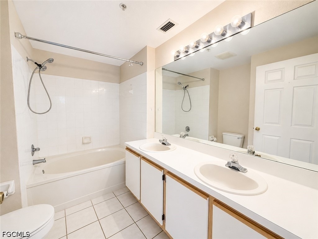 6490 Aragon Way - Photo 18