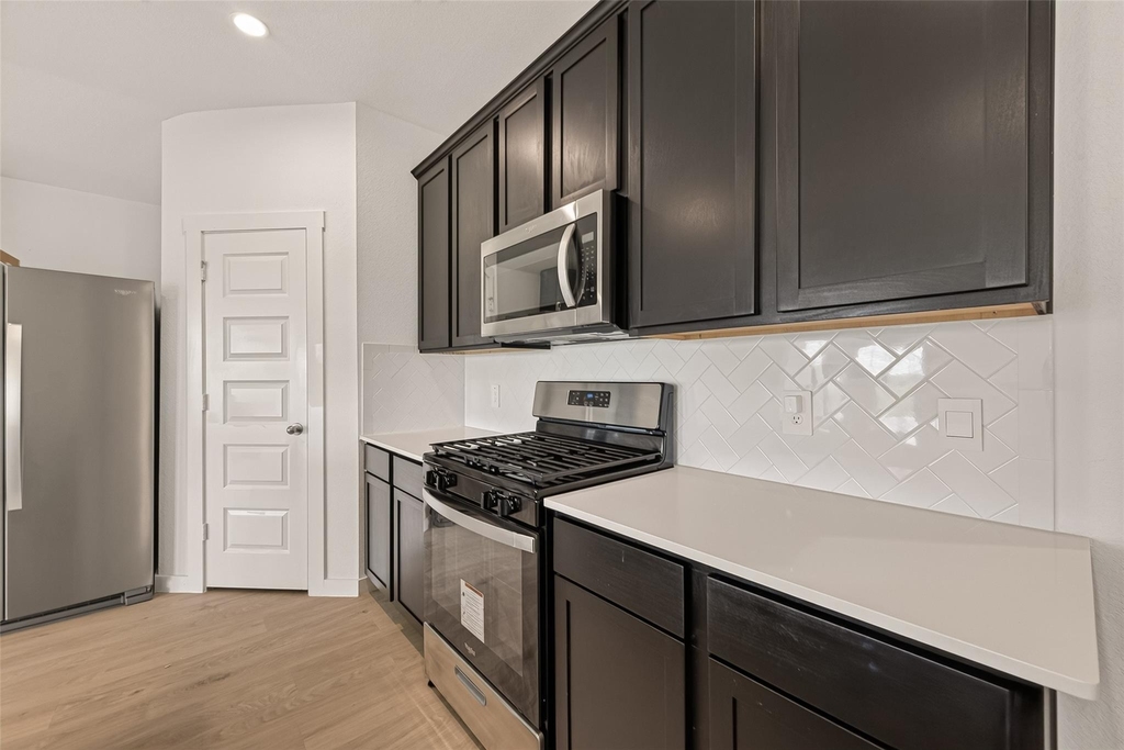 3827 Pierce Place Lane - Photo 18