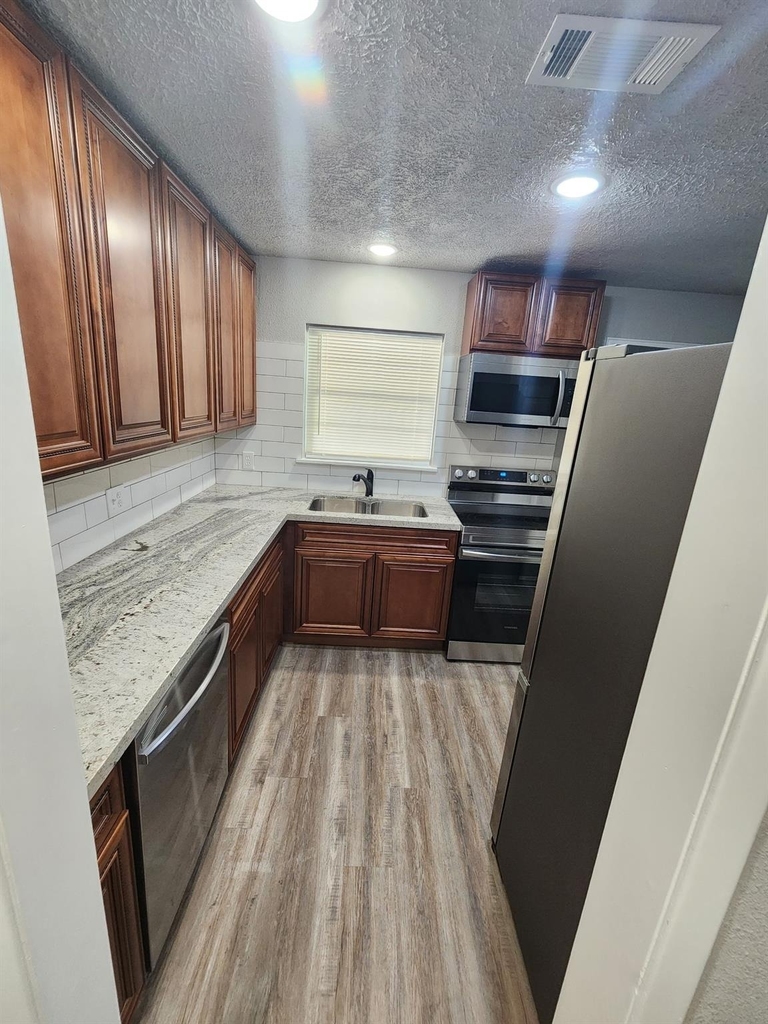 610 Tovrea Road - Photo 1