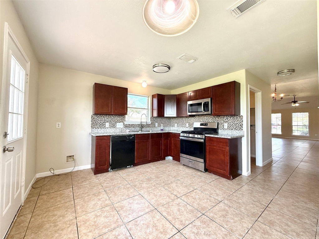 13706 Audra Lane - Photo 6