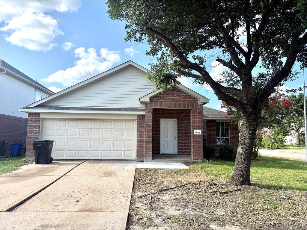 13706 Audra Lane - Photo 0