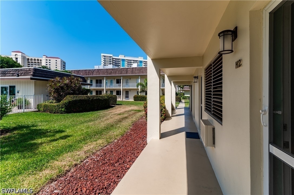 130 N Collier Boulevard - Photo 11