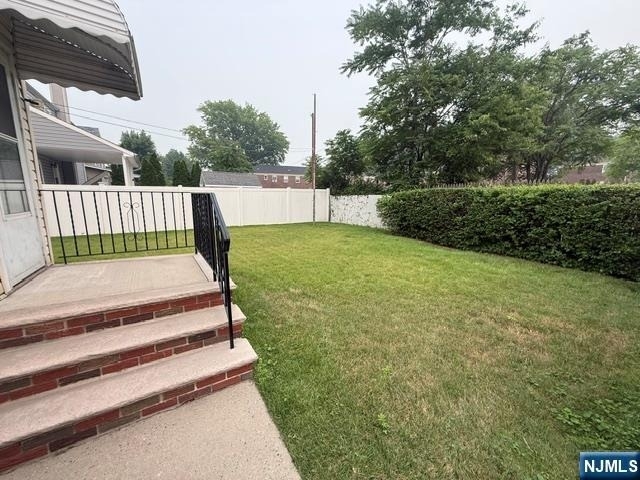 11 Canterbury - Photo 2