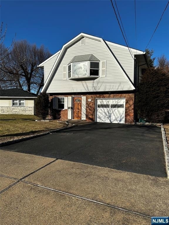 48 Lynn - Photo 0