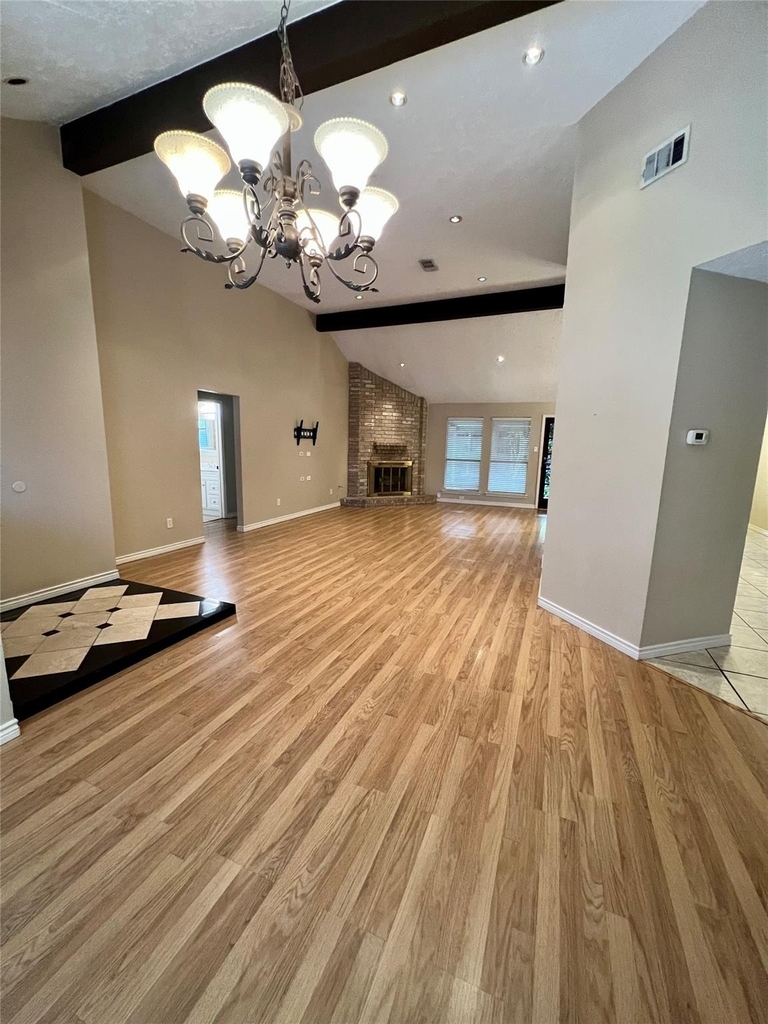 8507 Grove Park Drive - Photo 3