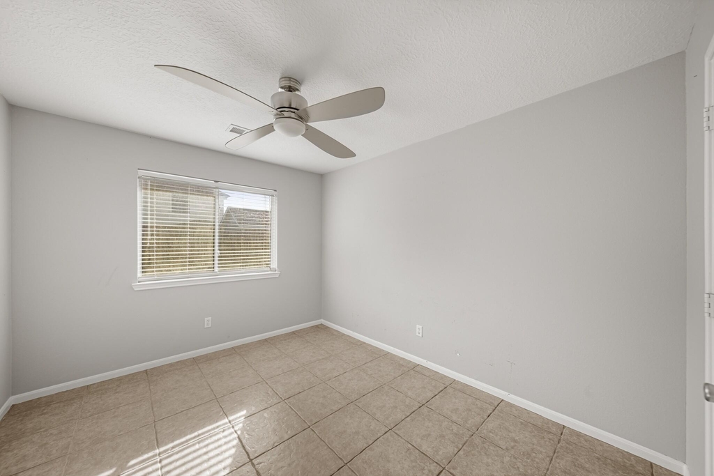 1242 Hunter Wood Drive - Photo 13