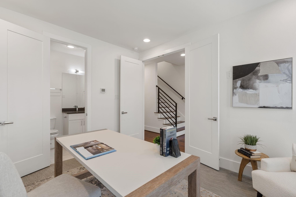 5713 Larkin Street - Photo 4