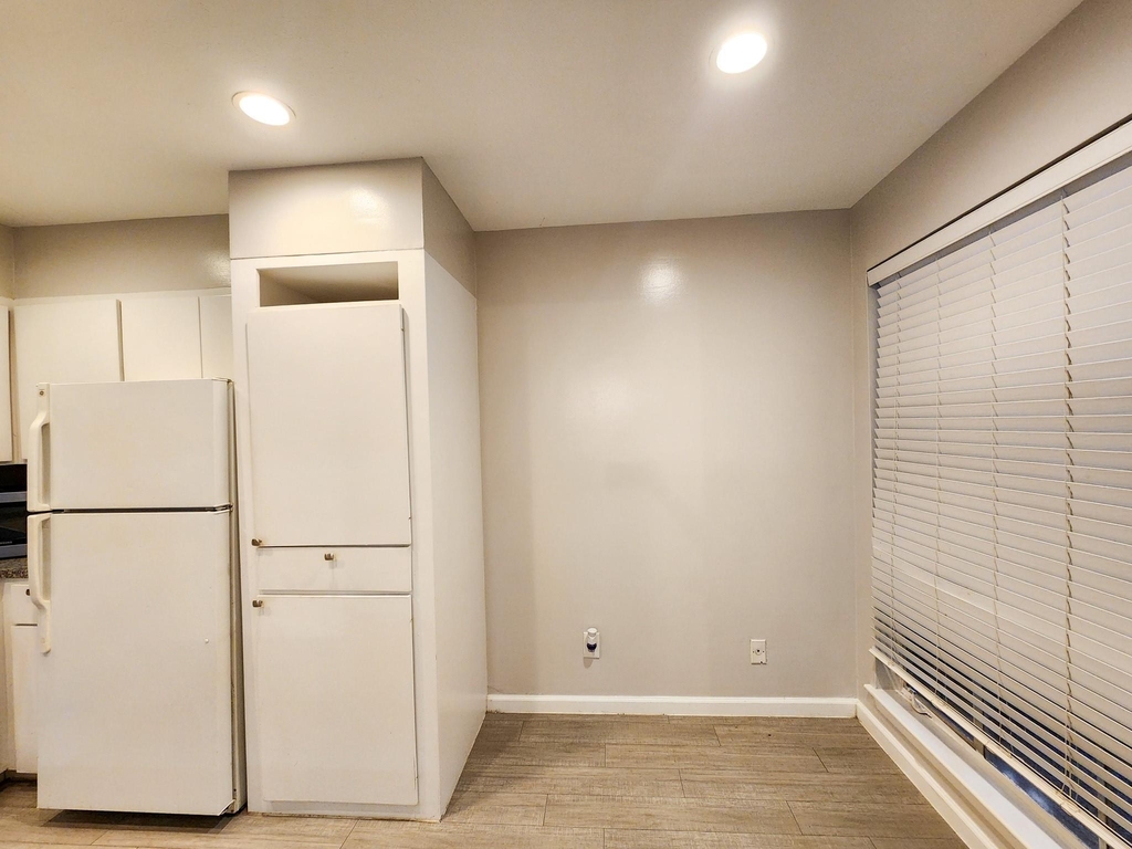 2575 Marilee Lane - Photo 5