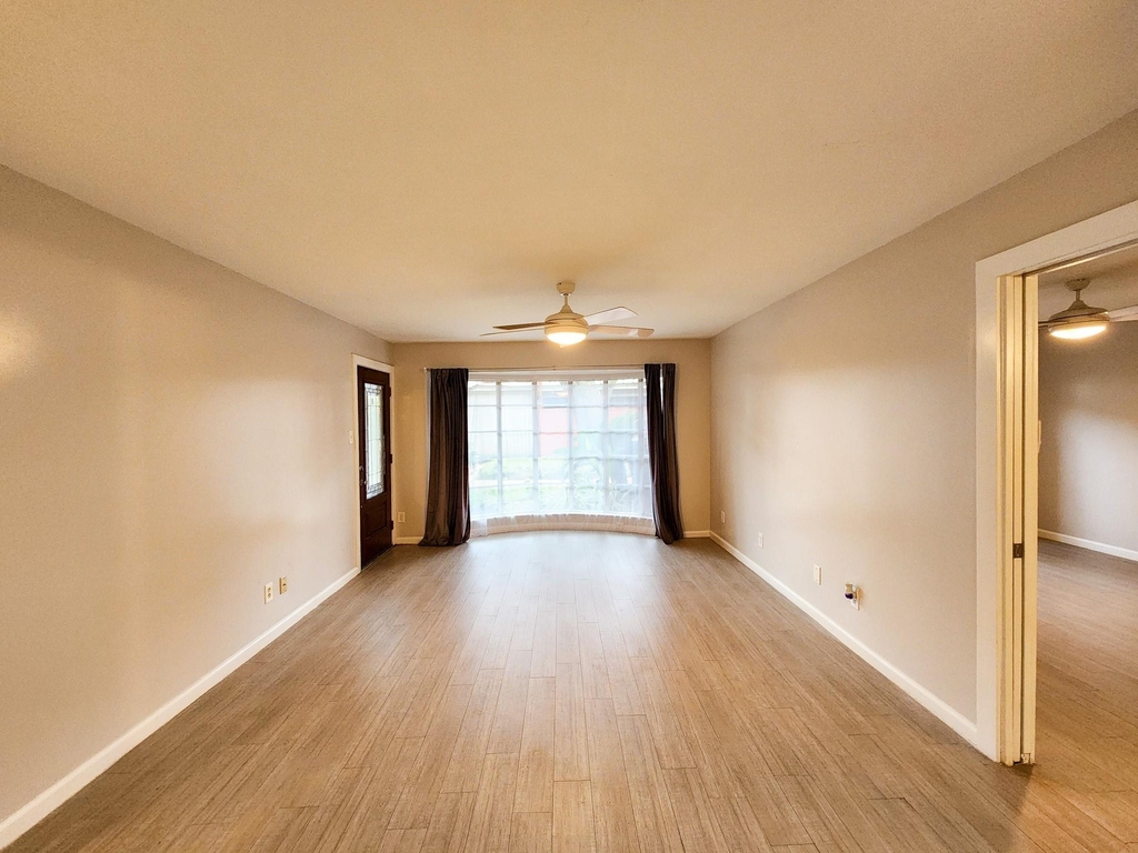 2575 Marilee Lane - Photo 2
