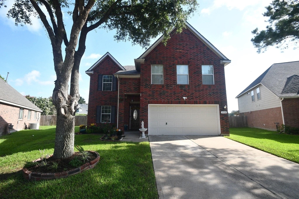 2110 Dolan Hills Ct - Photo 0