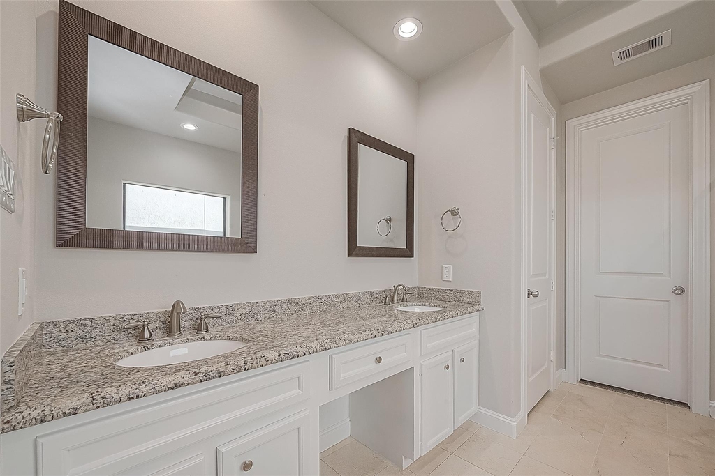 2634 Texas Street - Photo 39