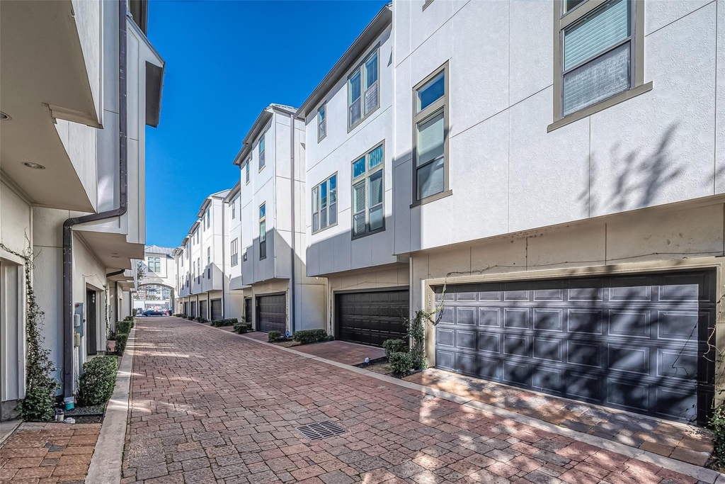 2634 Texas Street - Photo 46