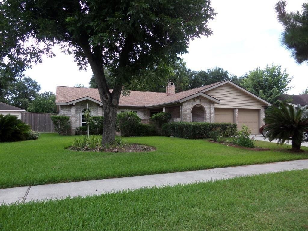 11918 Kirknoll Drive - Photo 0