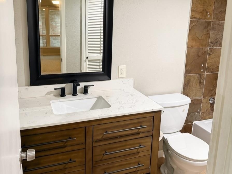 2230 S Piney Point Road - Photo 8