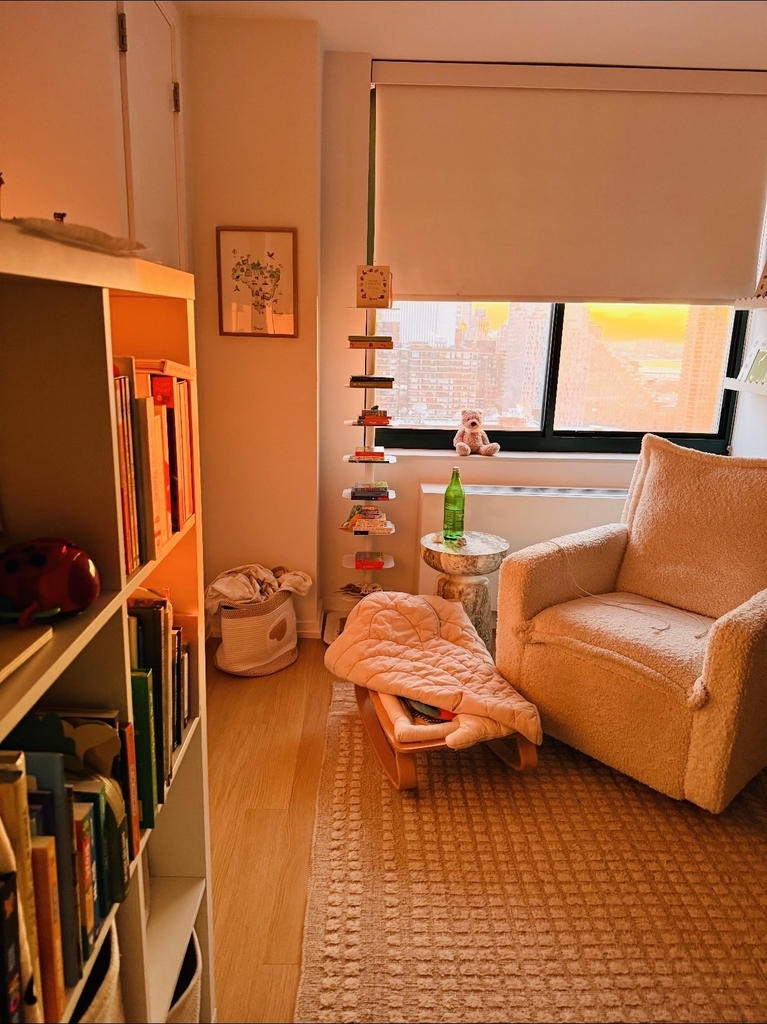 200 West 60th Street - Photo 4