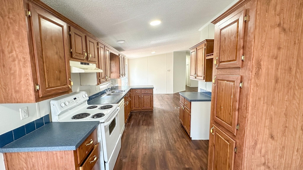 16487 Brittany Way - Photo 12