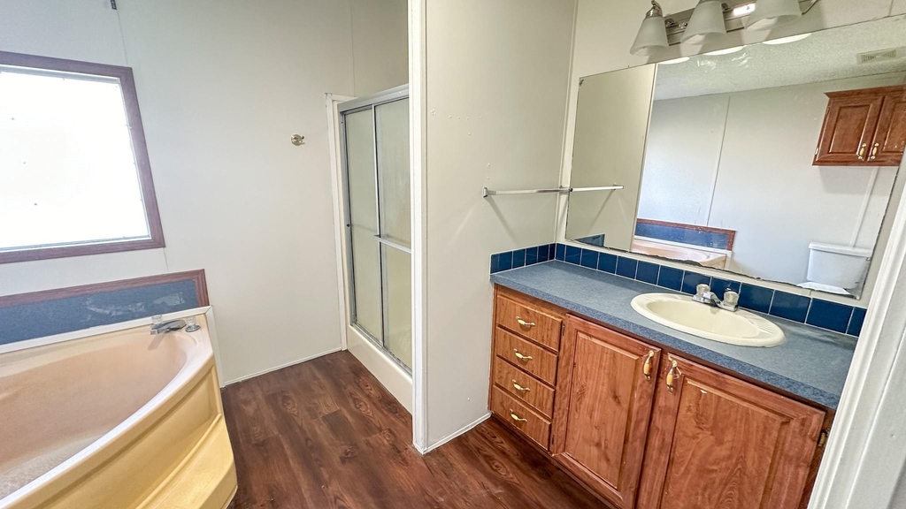 16487 Brittany Way - Photo 19