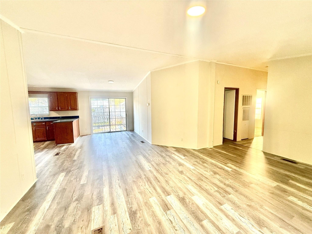 16487 Brittany Way - Photo 5