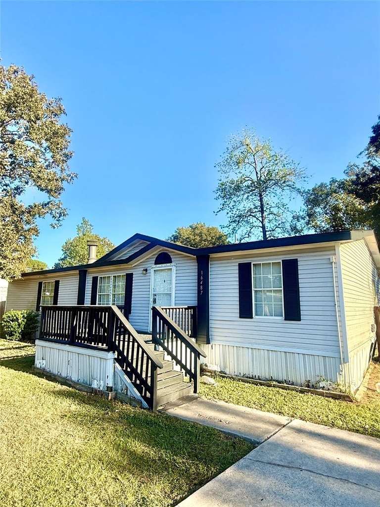 16487 Brittany Way - Photo 2