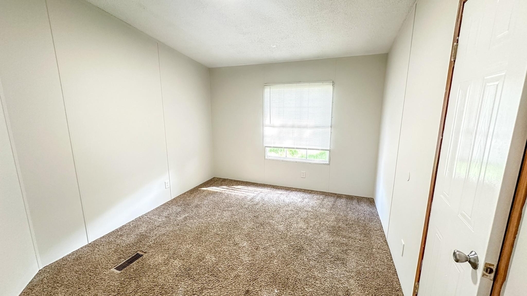 16487 Brittany Way - Photo 24