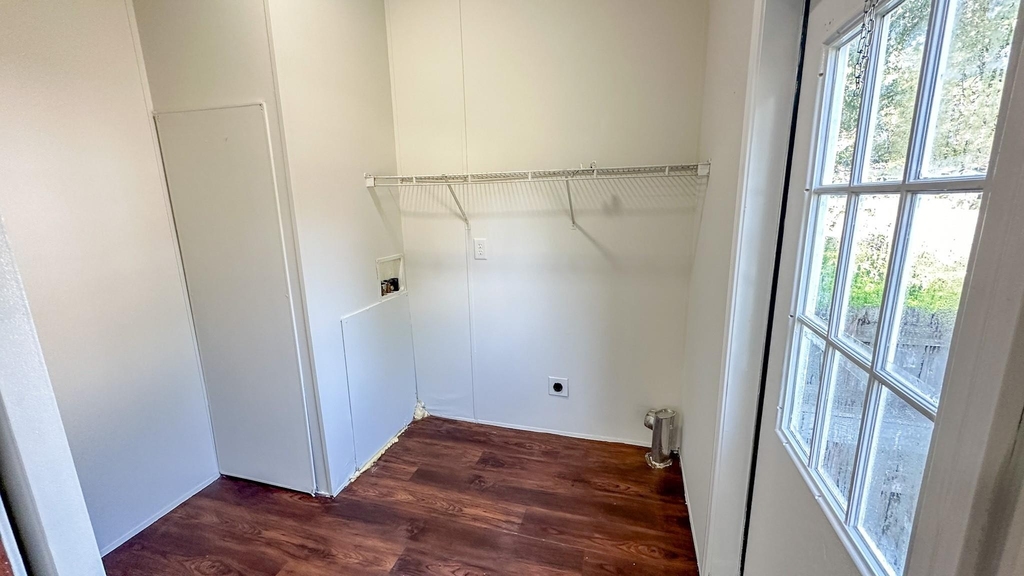 16487 Brittany Way - Photo 11