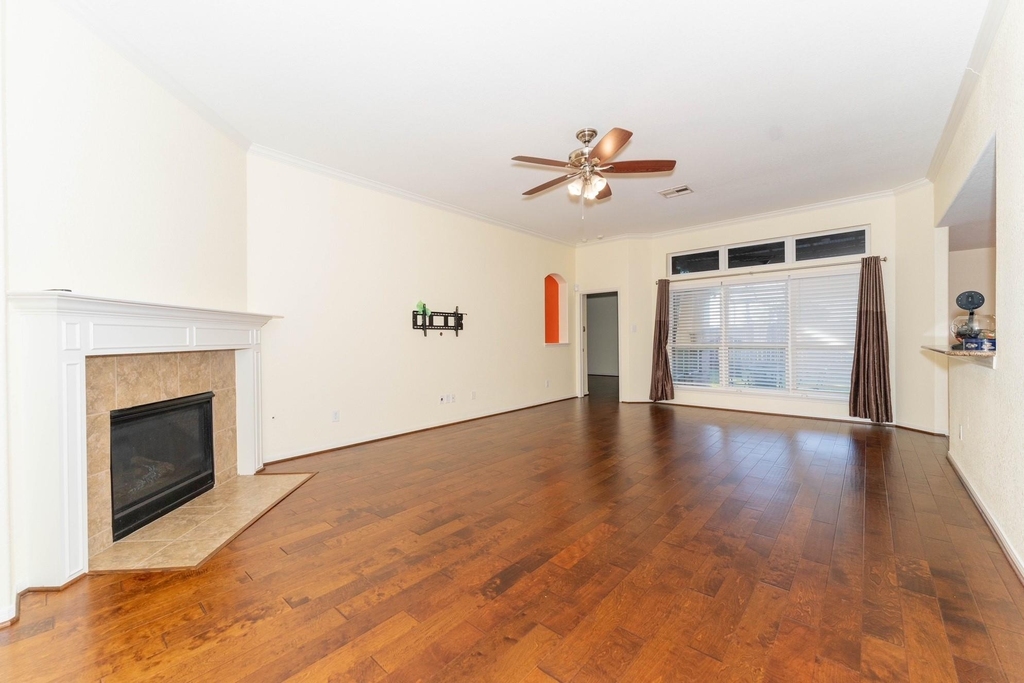 2947 Red Oak Leaf Trail - Photo 4