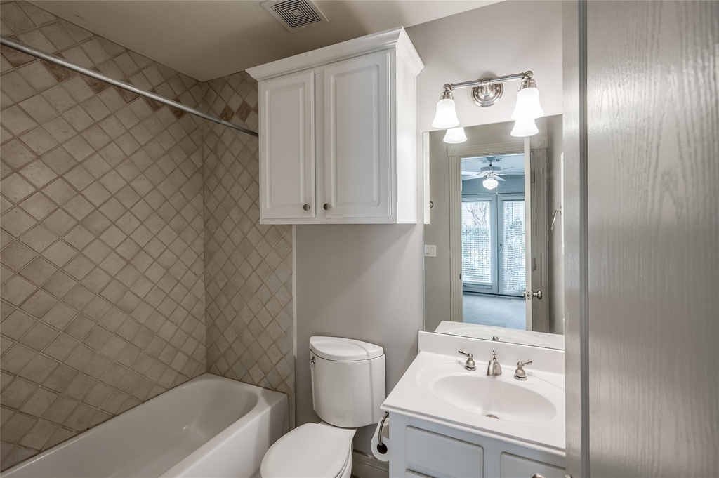 315 Sandman Street - Photo 43