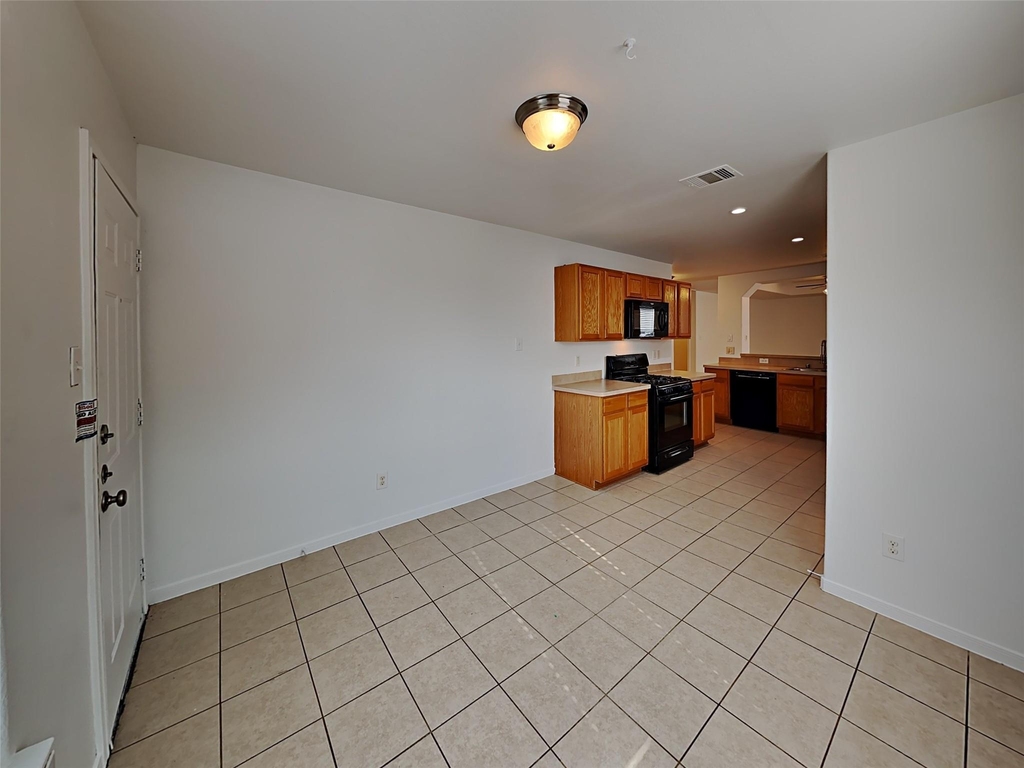 21447 Hannover Grove Lane - Photo 4