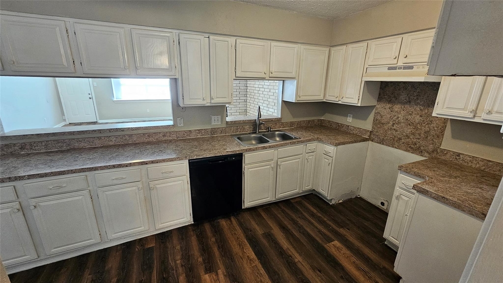 23915 Spring Fork Drive - Photo 6