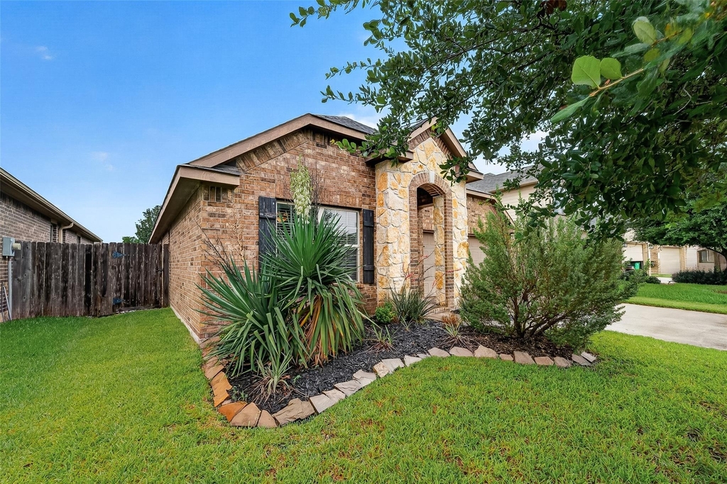 4631 Stolz Trail - Photo 24