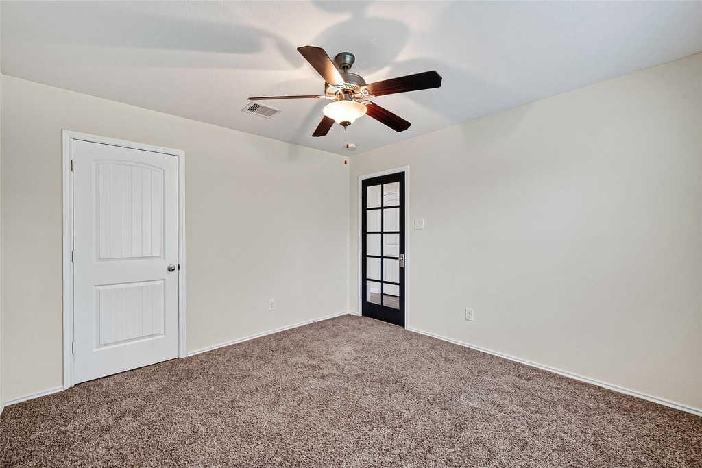 4631 Stolz Trail - Photo 29