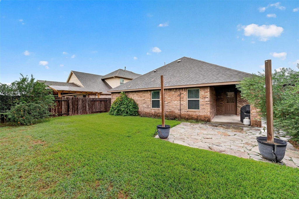 4631 Stolz Trail - Photo 37