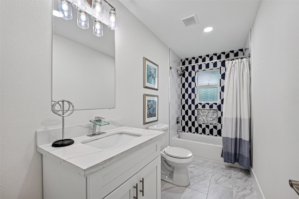 1119 Panama Street - Photo 19