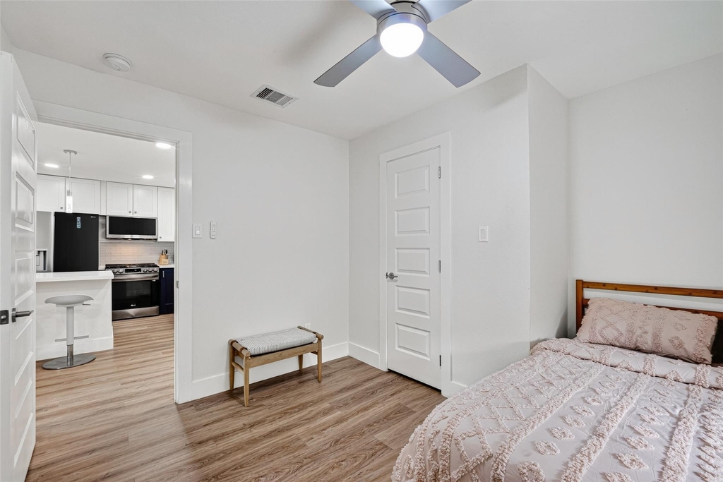 1119 Panama Street - Photo 22