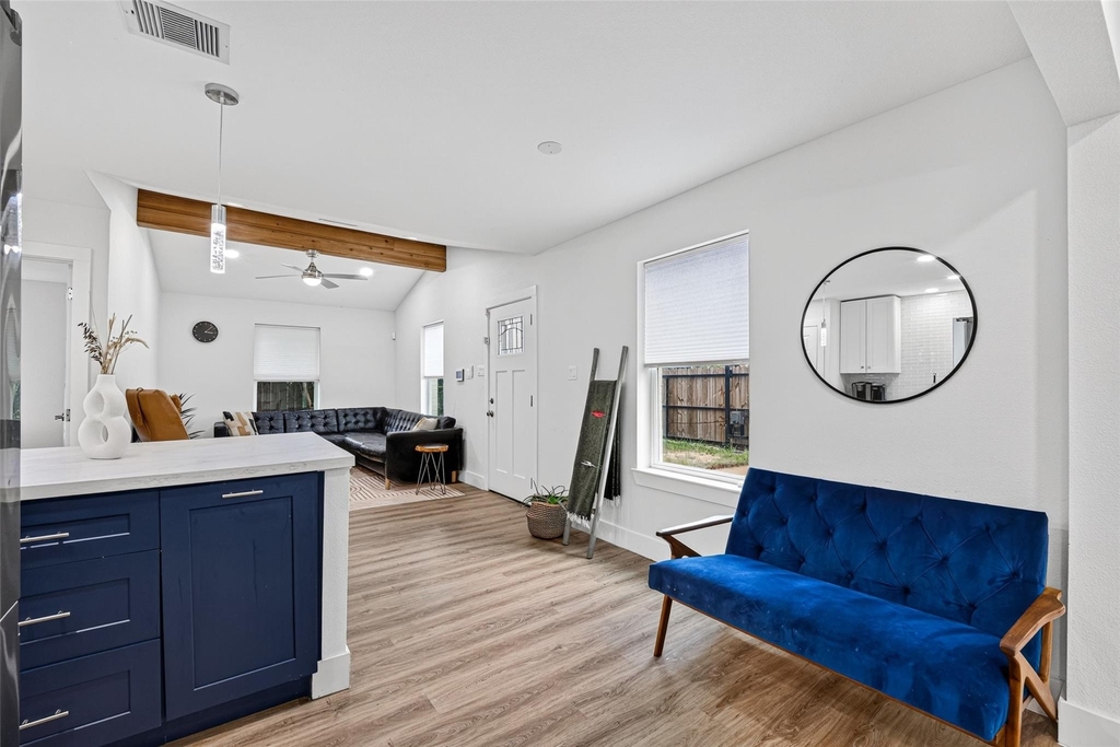 1119 Panama Street - Photo 8