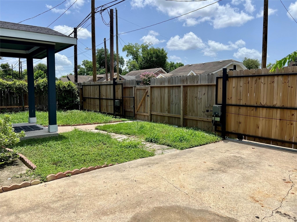1119 Panama Street - Photo 33
