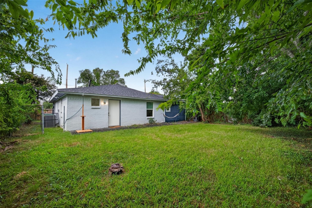 1119 Panama Street - Photo 26