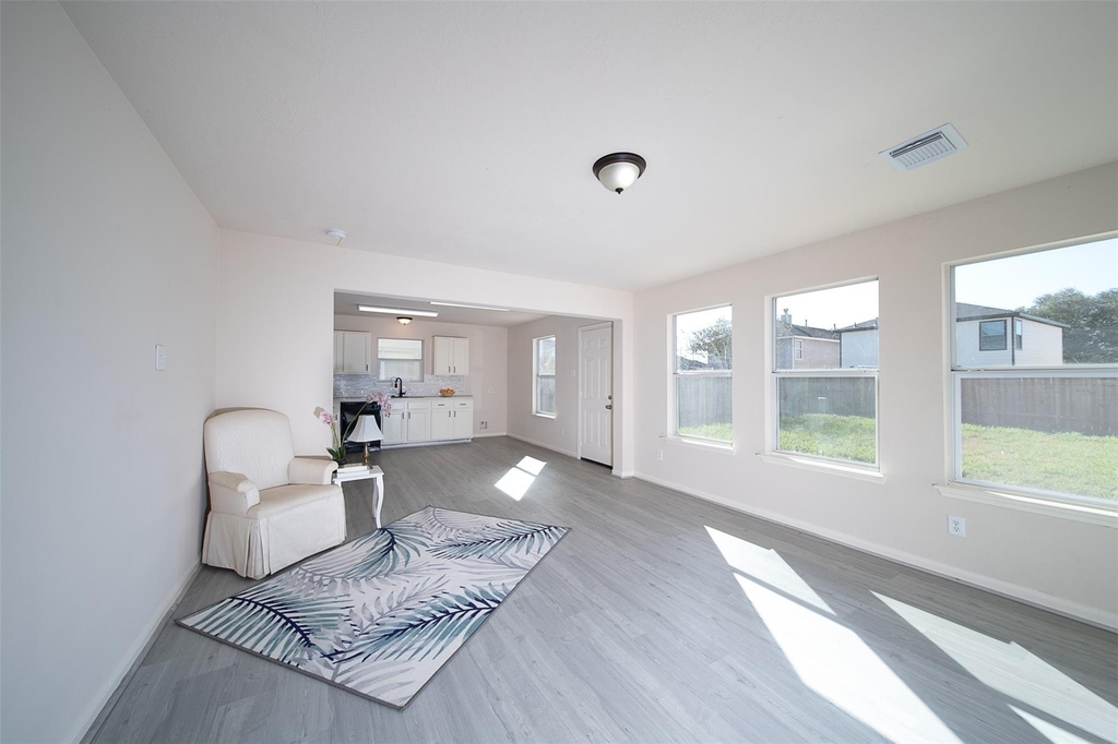12934 Kingston Point Lane - Photo 10