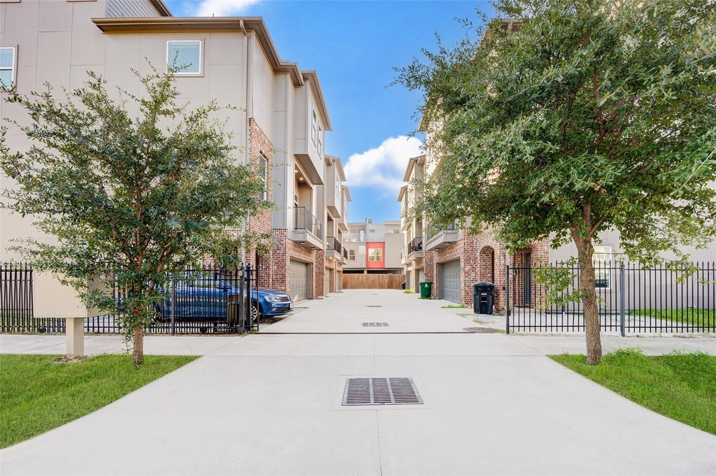 1603 Colorado Street - Photo 1