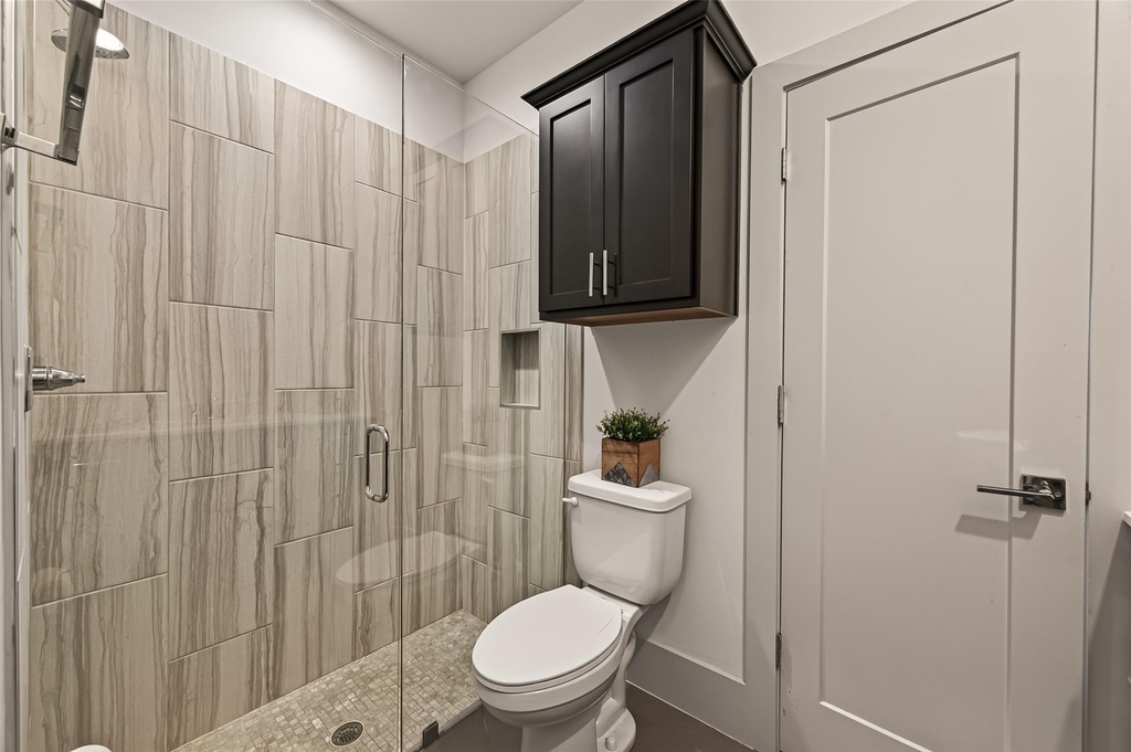 1604 Ovid Street - Photo 10