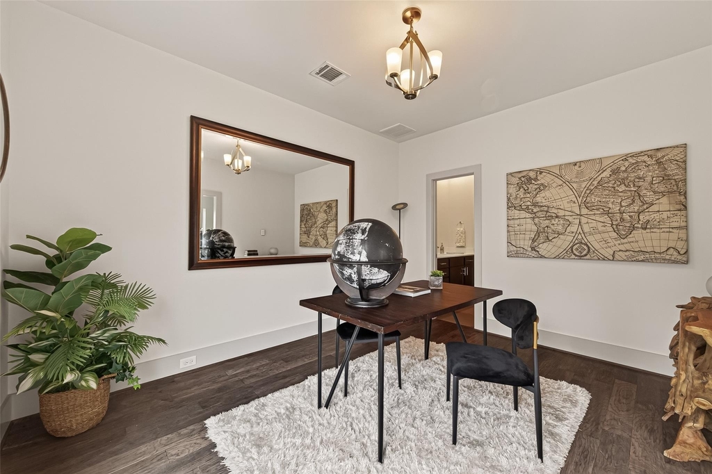 1604 Ovid Street - Photo 8