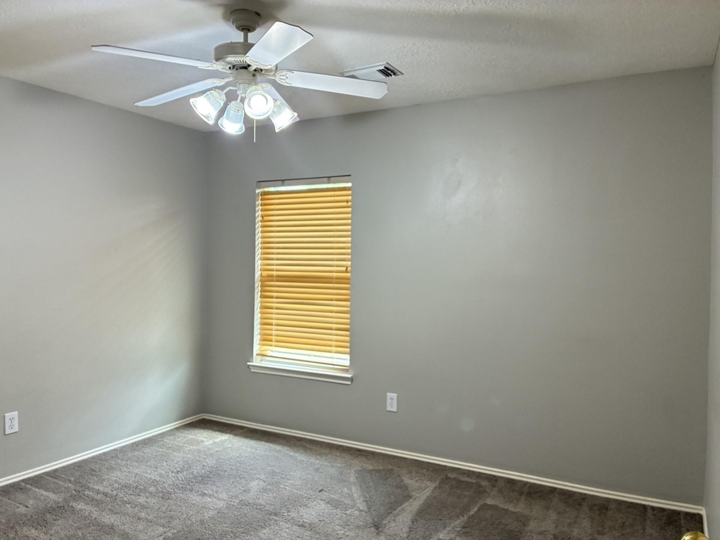 12402 Ravens Chase Lane - Photo 18