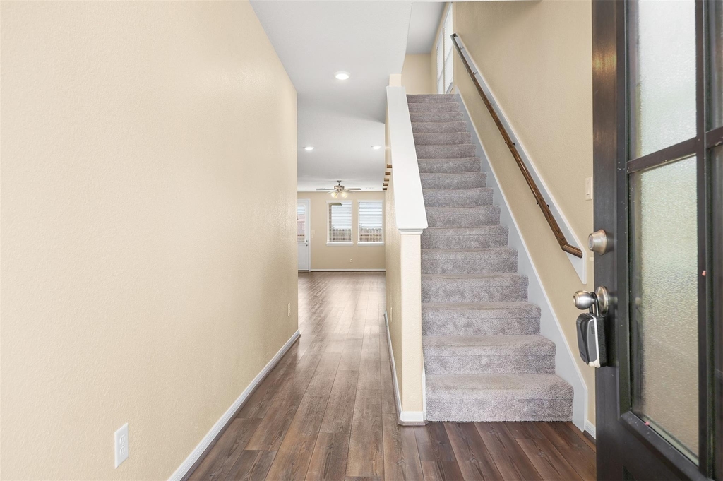 2108 Sweet Bay Drive - Photo 3